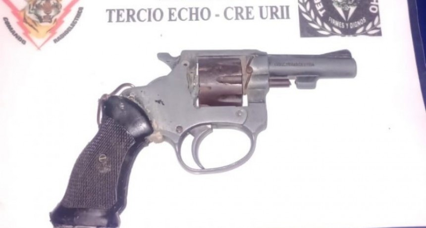 Tres menores atrapados con arma de fuego en Zona Oeste de Rosario