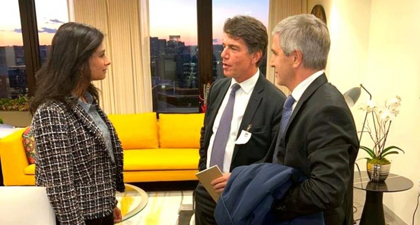 Caputo y Posse se reúnen con el FMI en encuentro clave para renegociar metas