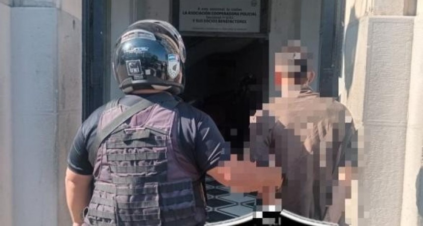 Santa Fe: Un ladrón sorprendido en un auto confesó a los agentes policiales: 