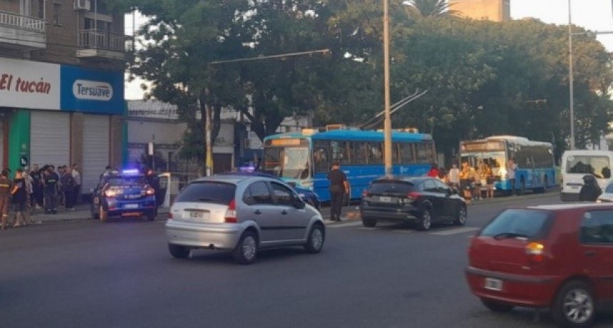 Un chofer de la línea K fue baleado: estado crítico tras cirugía