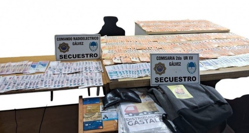 Robó un millón y medio de pesos a un repartidor y escondió el botín en su casa