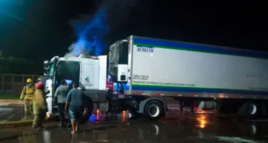Incendian camión de carne en acción vinculada a interna gremial