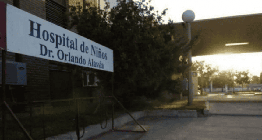 Sauce Viejo: nena de 4 años recibe un disparo en el pecho mientras iba en moto con su mamá