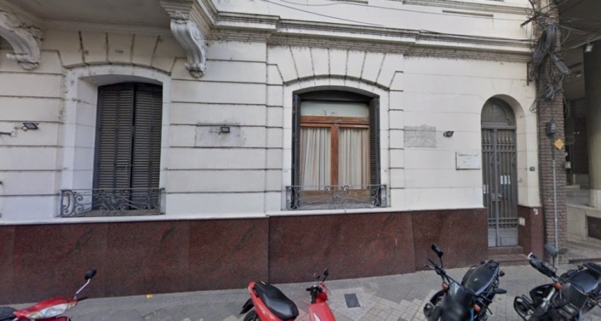 Siete policías detenidos por agredir a dos personas en una comisaría céntrica
