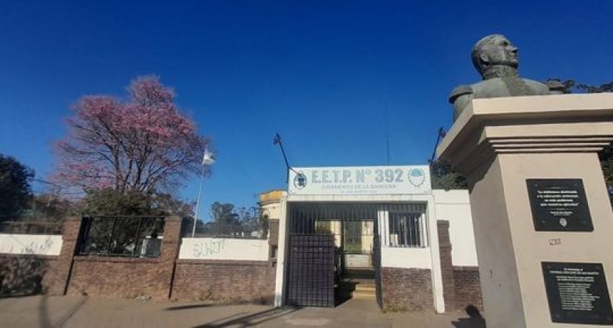 Una adolescente fue apuñalada por una compañera de colegio en Rosario