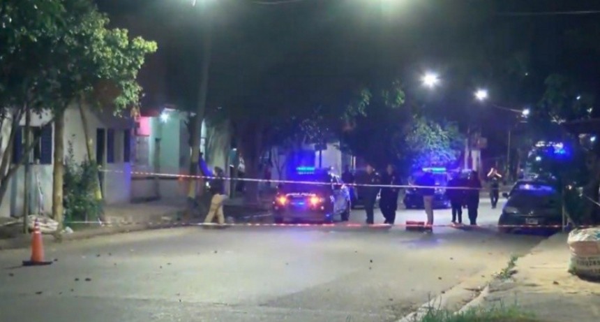 Tiroteo en barrio Tablada: dos heridos y ataque a una vivienda