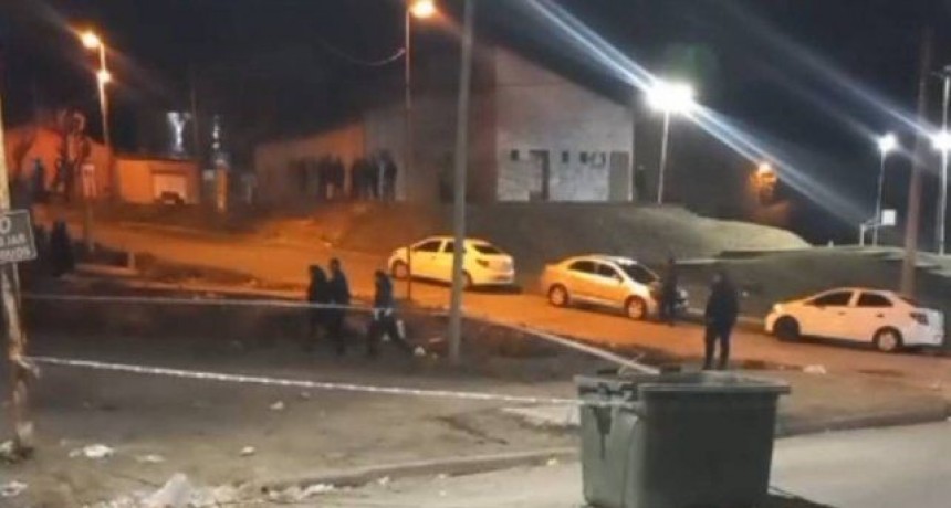 Paraná: Joven de 21 años es asesinada a puñaladas por dos mujeres