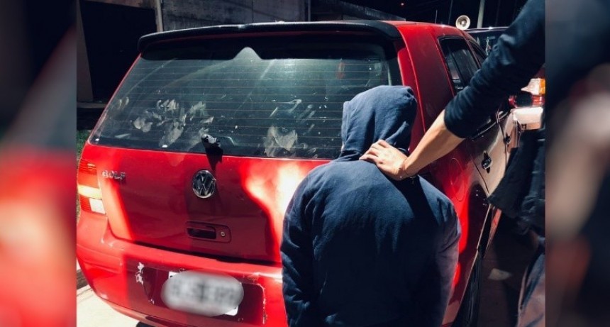 Detienen sospechoso con el auto utilizado en el crimen de la puestera en Plaza Homero Manzi