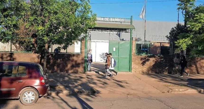 Tiroteo cerca de una escuela en Santa Fe mientras padres esperaban