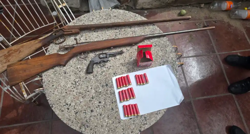 Un hombre fue detenido por amenazar con un arma a su vecina en la zona oeste