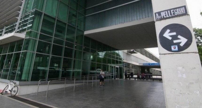 Joven herida tras quedar atrapada en un tiroteo en la zona oeste de Rosario